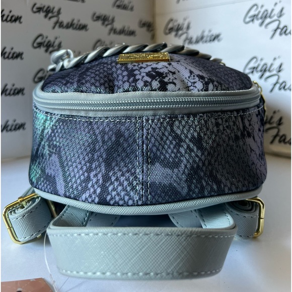 NWT Betsey Johnson  LUV BETSEY ChainTrimmed Backpack - Picture 6 of 12